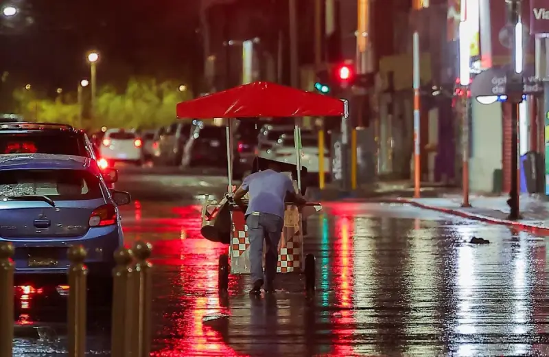 Hermosillo supera el promedio de lluvias de julio; meteorólogos alertan sobre riesgos futuros