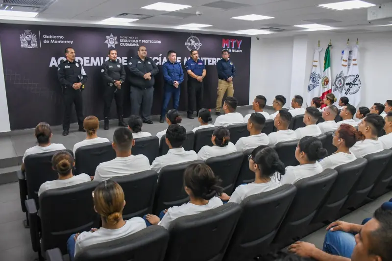 Ingresan 75 nuevos cadetes a la Academia de Policía de Monterrey