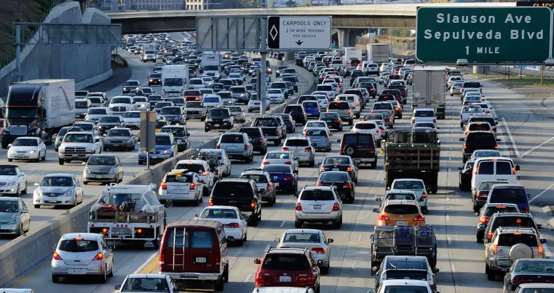 Limitarán acceso en carretera de San Diego