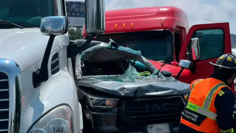 Accidente en carretera 57