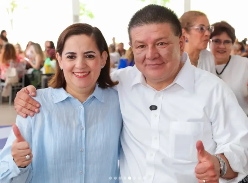 Expresidenta del TSJ junto a César Jáuregui en Caminando Juntas