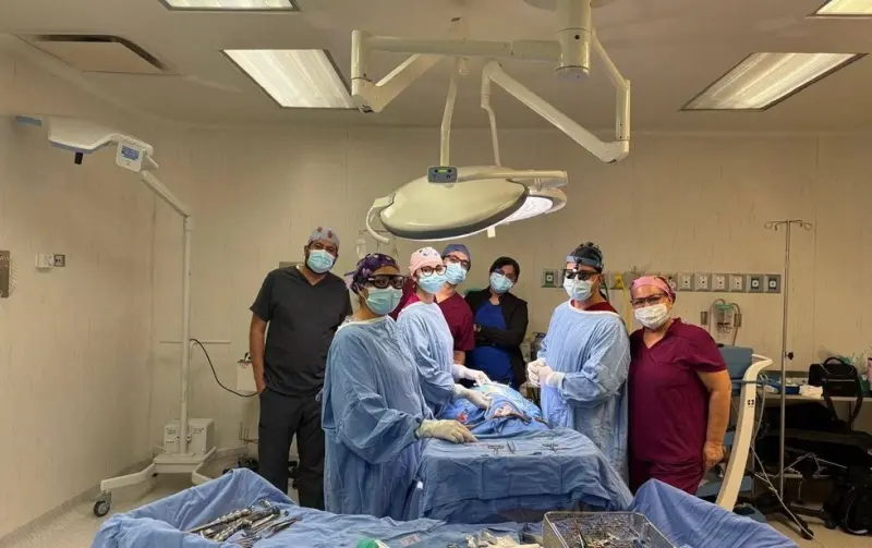 Realizan primera cirugía cardiovascular de MediChihuahua a bebé