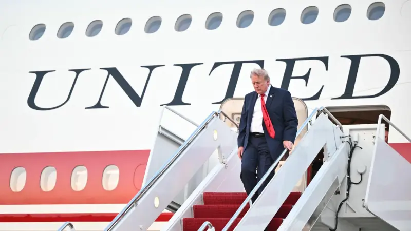 Trump amenaza con bombardear puentes y centrales eléctricas de Irán si hay ataques a buques