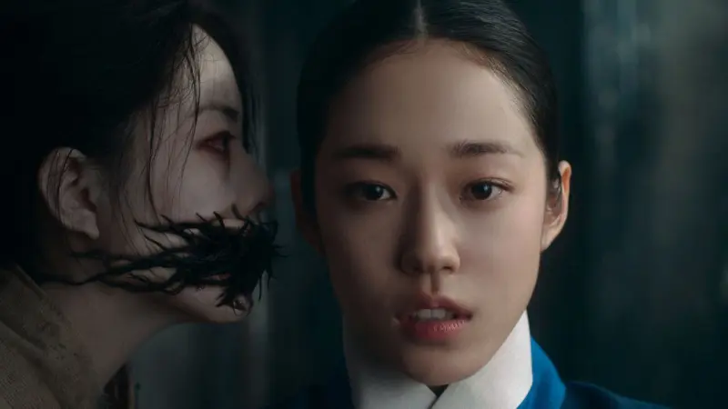 The East Palace: Nam Joo-hyuk y Roh Yoon-seo enfrentan un terror que nadie más puede ver