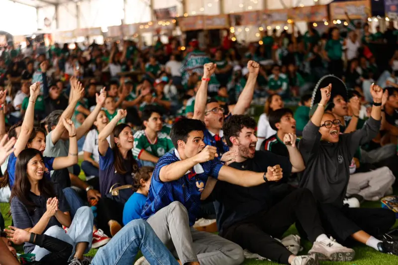 Más de 16 mil personas disfrutan del MéxicQ Zona Fest, junto a Felifer Macías