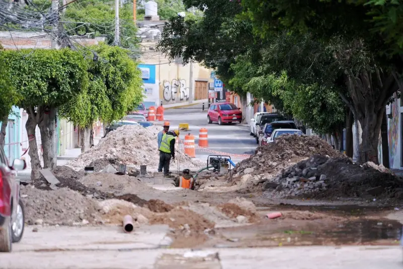 Felifer supervisa obra de drenaje en San Pablo; reporta avance del 60%
