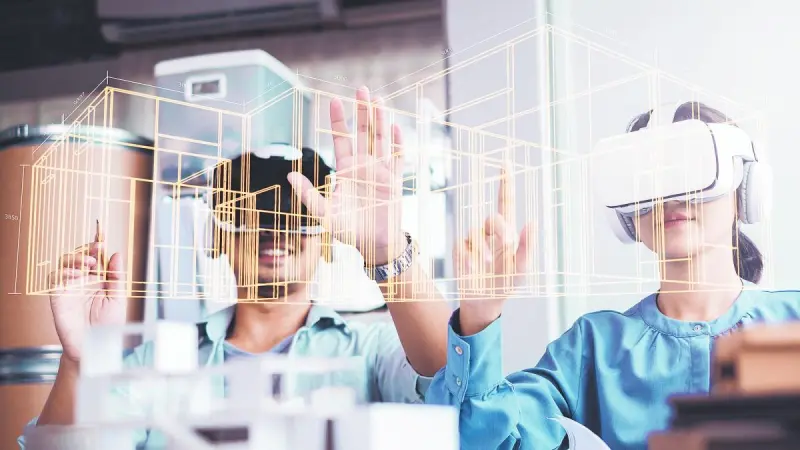 Construcción arrastra una década de rezago digital; rotación e informalidad laboral lo frenan