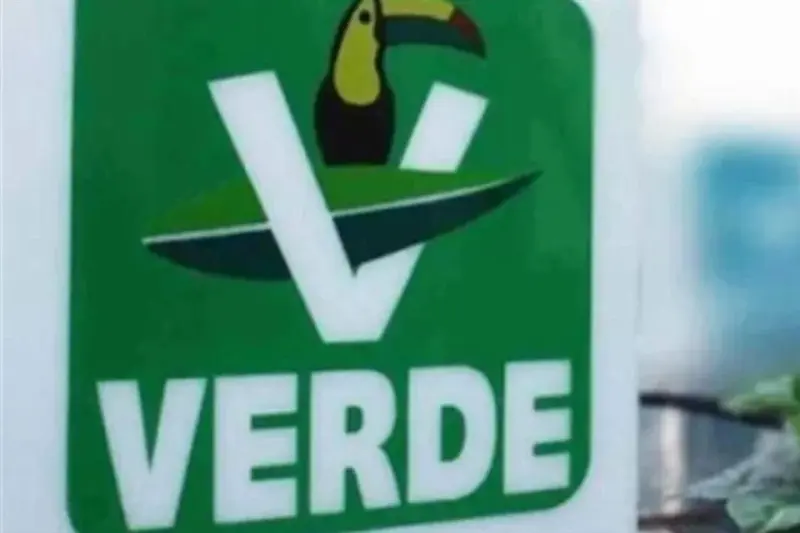 Presenta PVEM queja contra Somos México... ¡sin firma!