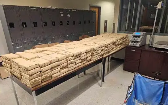 Decomisan cocaína valuada en 20 millones de dólares en la garita de Calexico
