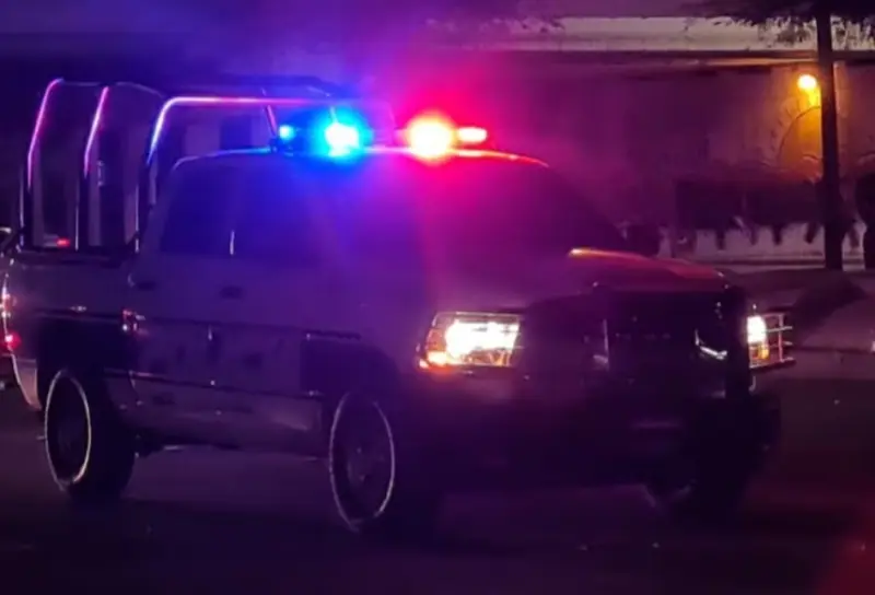 Un hombre de 51 años resultó herido tras un ataque armado en la colonia Akiwiki al sur de Hermosillo y autoridades buscan a tres presuntos responsables que huyeron del lugar
