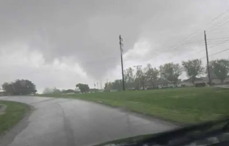 Registra Nueva Jersey 2 tornados sin heridos reportados