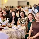 Reconoce USEBEQ trayectoria de Personal de Apoyo y Asistencia a la Educación
