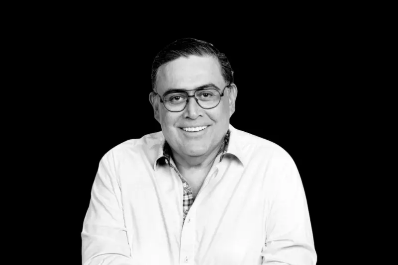Autoridades de fiesta, ciudadanía en espera: Armando Rivera
