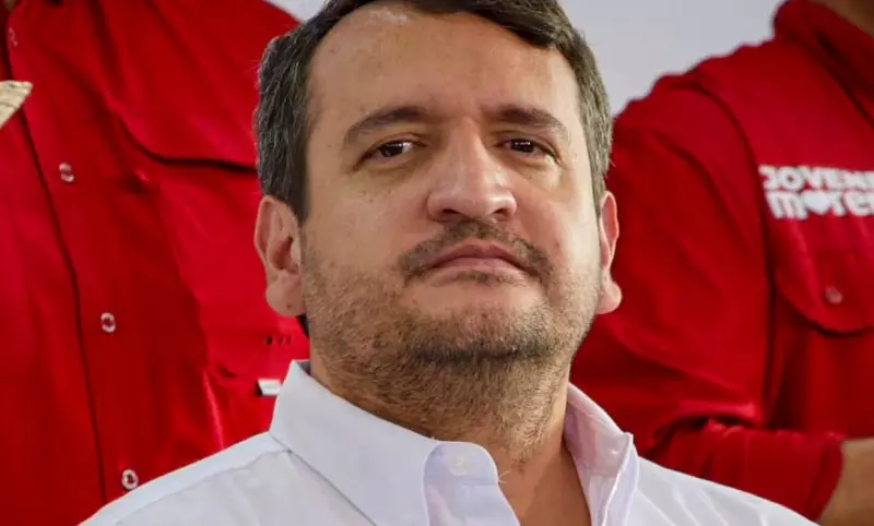 Mexicanos dan la espalda a Andy; piden investigarlo por nexos criminales