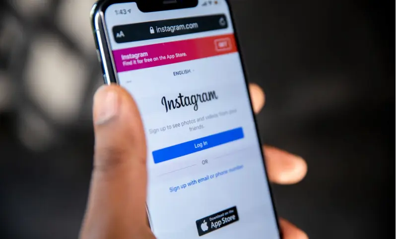 Actualiza Instagram el logo de su nombre después de una década
