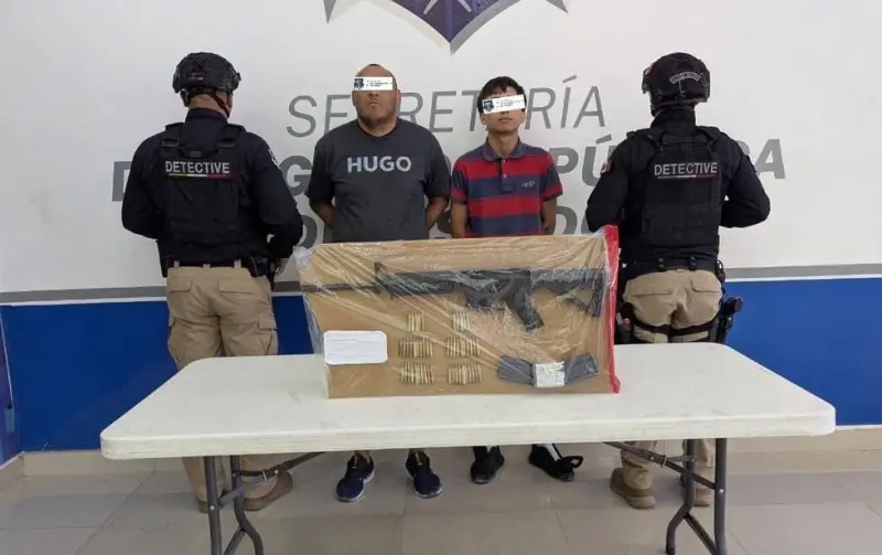 Detienen a dos hombres armados en la zona poniente