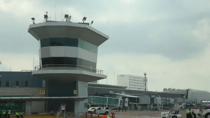 Nuevas reglas en slots: Perderán horarios aerolíneas que no cumplan el 80%