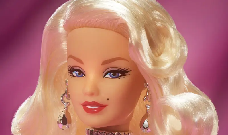 Reviven a Marilyn Monroe con una muñeca especial por los 100 años de su nacimiento
