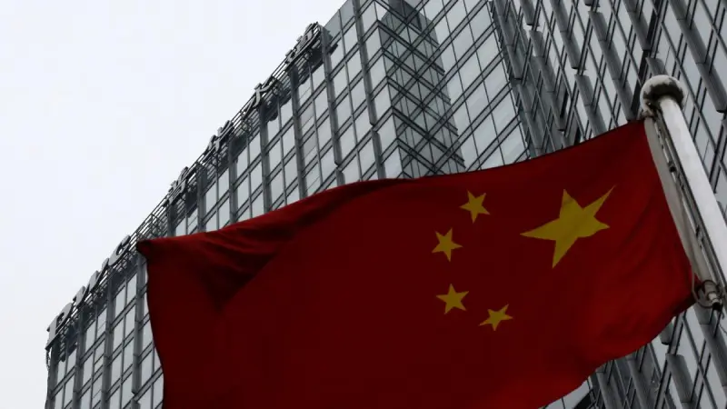 Producción industrial china se ralentiza en julio; el sector minorista no alcanza expectativas