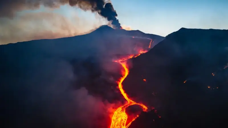 Etna acumulan 1,000 vuelos cancelados