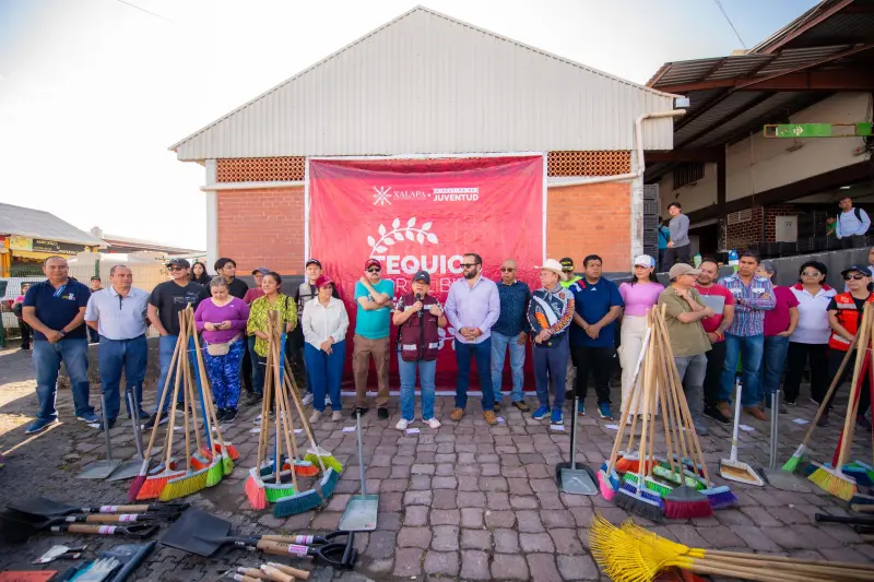 Llega Tequio Por el Bien de Xalapa a la Central de Abasto