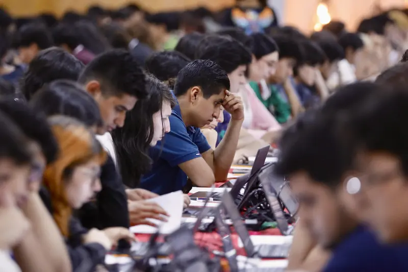 Concluye primera prueba del examen de control de la UNAM en León