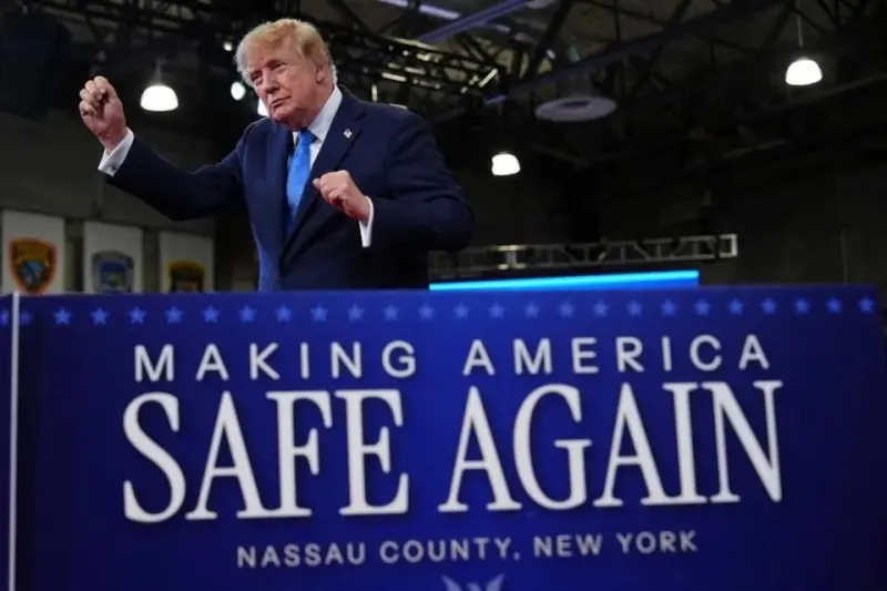 Hace Trump campaña en NY y destaca seguridad