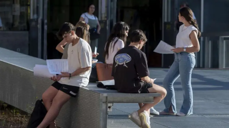 Por qué cada vez menos jóvenes españoles pueden vivir sin ayuda familiar