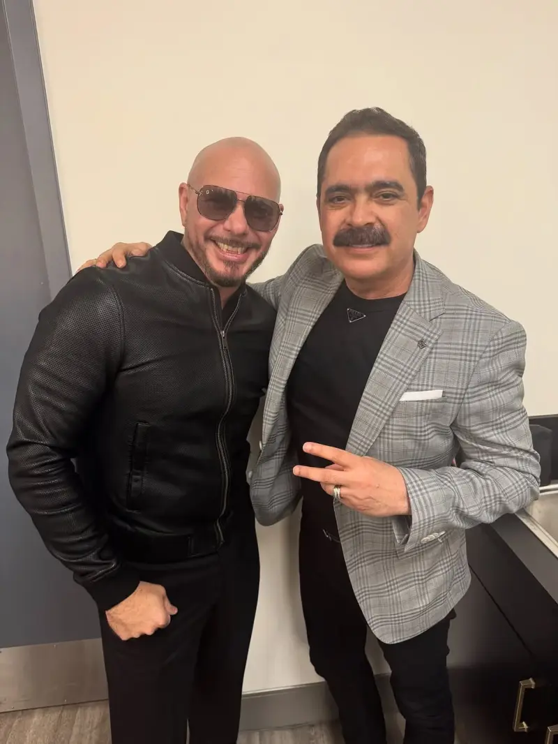 Pitbull le hará remix a ‘La Chona’ con los Tucanes