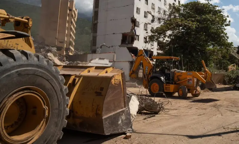 Van más de 6 mil 400 fallecidos por doblete sísmico en Venezuela