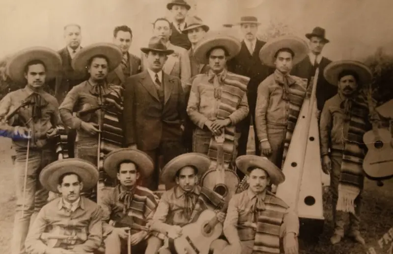 Mariachi Vargas cumple 129 años sonando