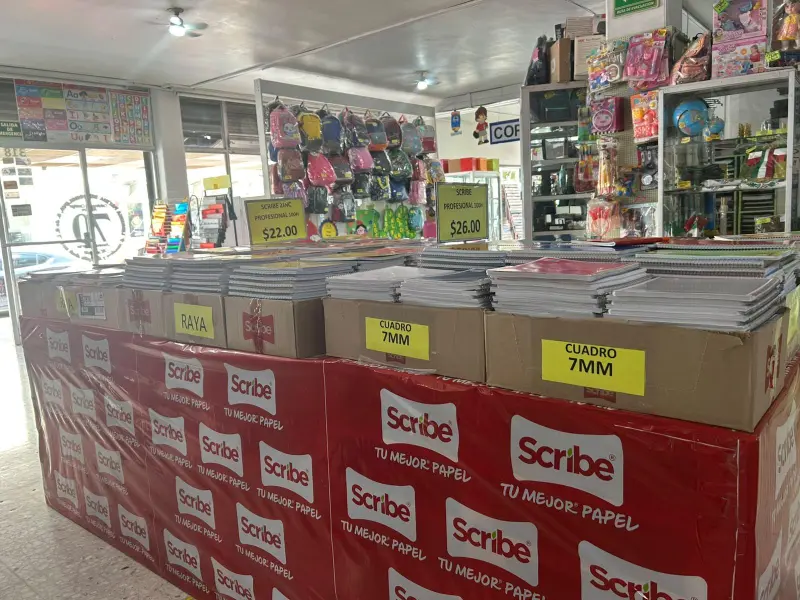 Papelerías de Monclova elevan hasta 40% sus ventas por regreso a clases; familias adelantan compras para aliviar gasto