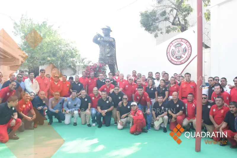 Celebra Sección 30 del STPRM el Día del Bombero en Poza Rica