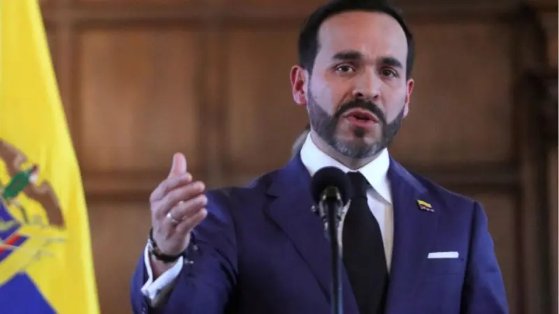 De la Espriella ofrece disculpas por violar laicidad