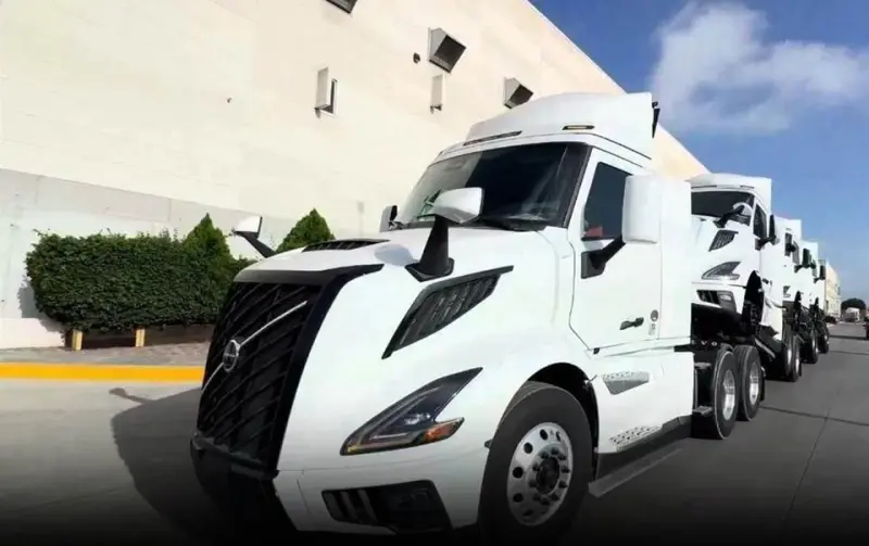 Arranca Volvo exportación por Puente Colombia