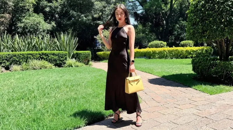 ¿Con look de la venganza? Paola Dalay comparte fotos de sus vacaciones y aclara rumores sobre José Eduardo Derbez