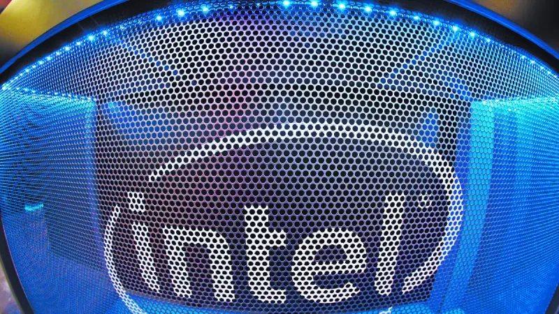 Intel amplió oferta de acciones a 20,000 millones de dólares