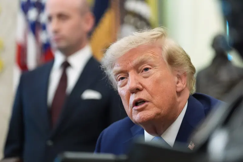Trump pide autorización para seguir construyendo su salón de baile en la Casa Blanca y justifica la obra por los ataques contra su vida y la seguridad de futuros presidentes