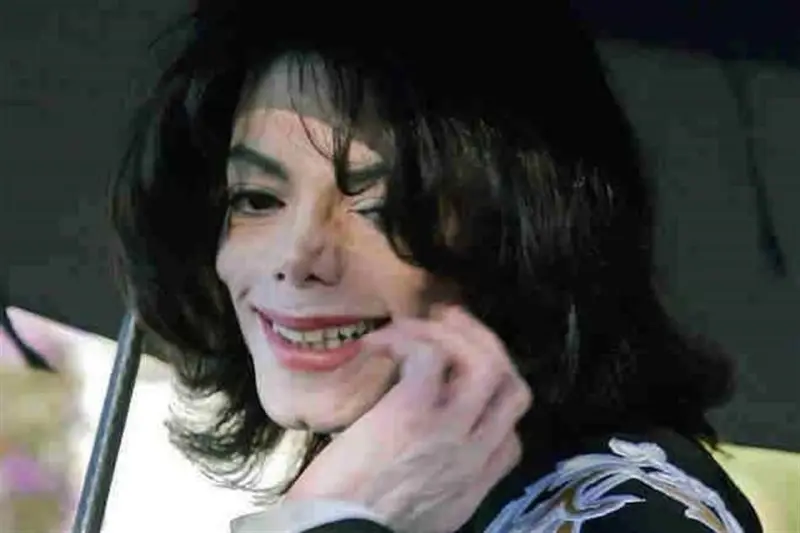 Evitan herederos de Michael Jackson juicio por abuso sexual