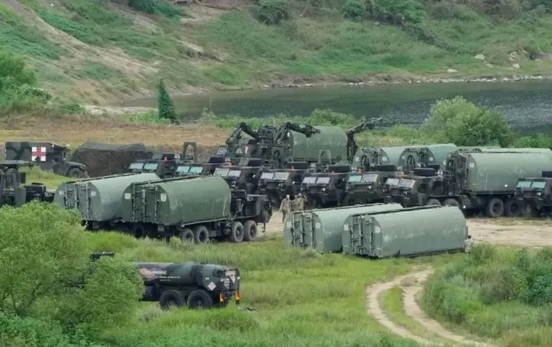 Espera Surcorea diálogo tras recorte de maniobras de EU