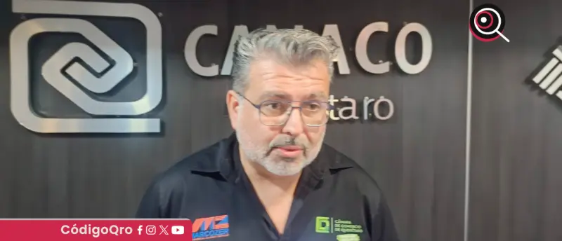 Reportan afectaciones a comercio por retrasos de hasta 12 horas en la México-Querétaro