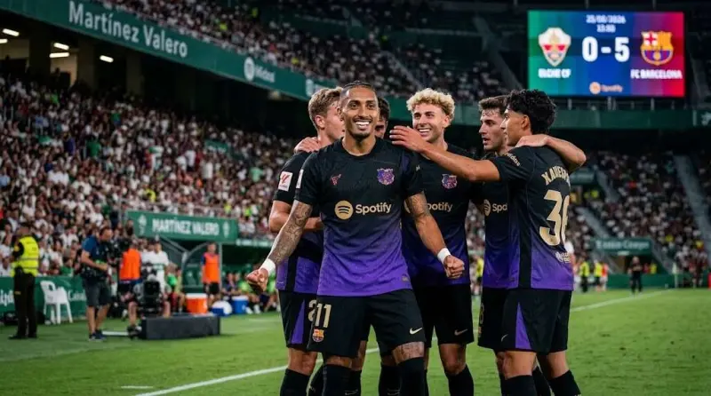 Clamor político y deportivo contra el abuso policial a un aficionado del Barça en Elche