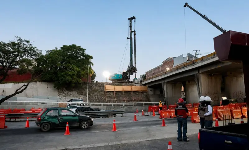 Analizan impacto de obras en Bernardo Quintana en restaurantes de Querétaro
