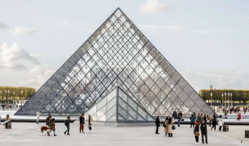 Del ingenio al hacha: Europol alerta del cambio de los robos en los grandes museos
