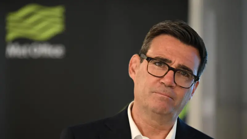 El primer ministro británico donará parte de su sueldo para las personas sin hogar