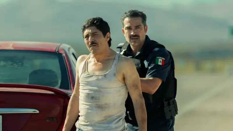Chava Cartas estrena La captura en Netflix, sobre los policías que capturaron a ‘El Chapo’