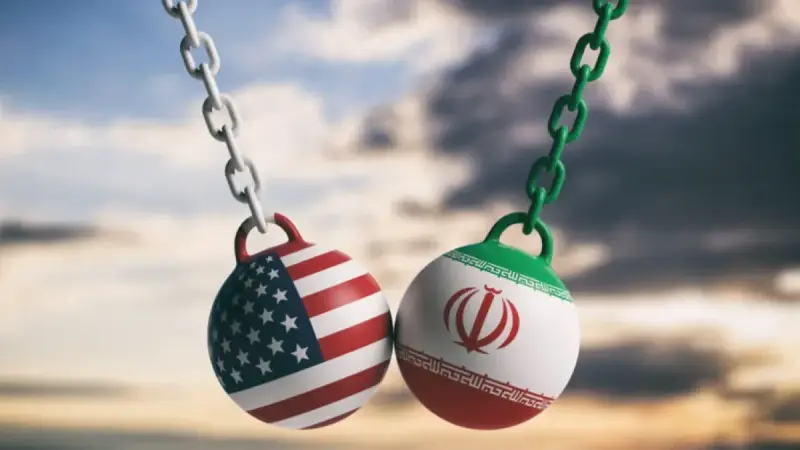 Irán dice que las nuevas sanciones de un EU "desesperado" fracasarán