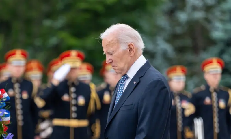 Revela hijo de Biden que cáncer de su padre se extendió a los huesos