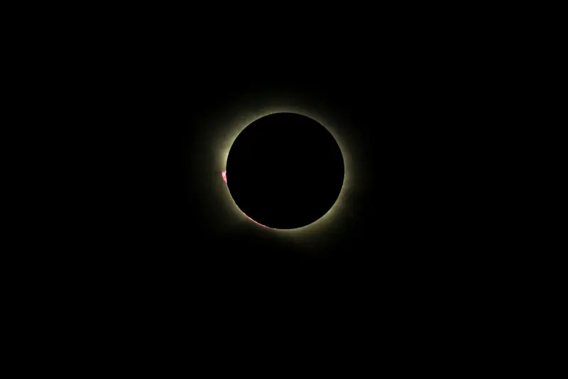 Oscurece eclipse solar total a Europa e Islandia este 12 de agosto