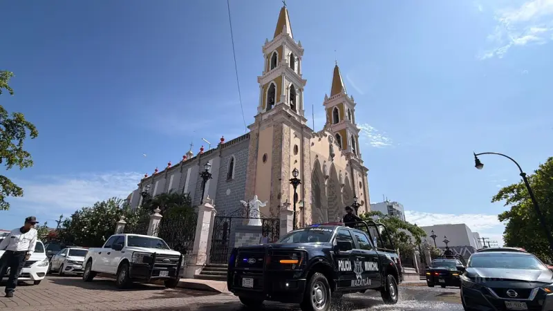 Refuerzan seguridad en Mazatlán con 19 millones de pesos en patrullas y uniformes